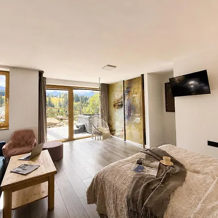 Dom Hrabiego Tatrzanska Polana With Mountain View, Private Jacuzzi & Free Parking By Downtown Apartments シャレー ザコパネ